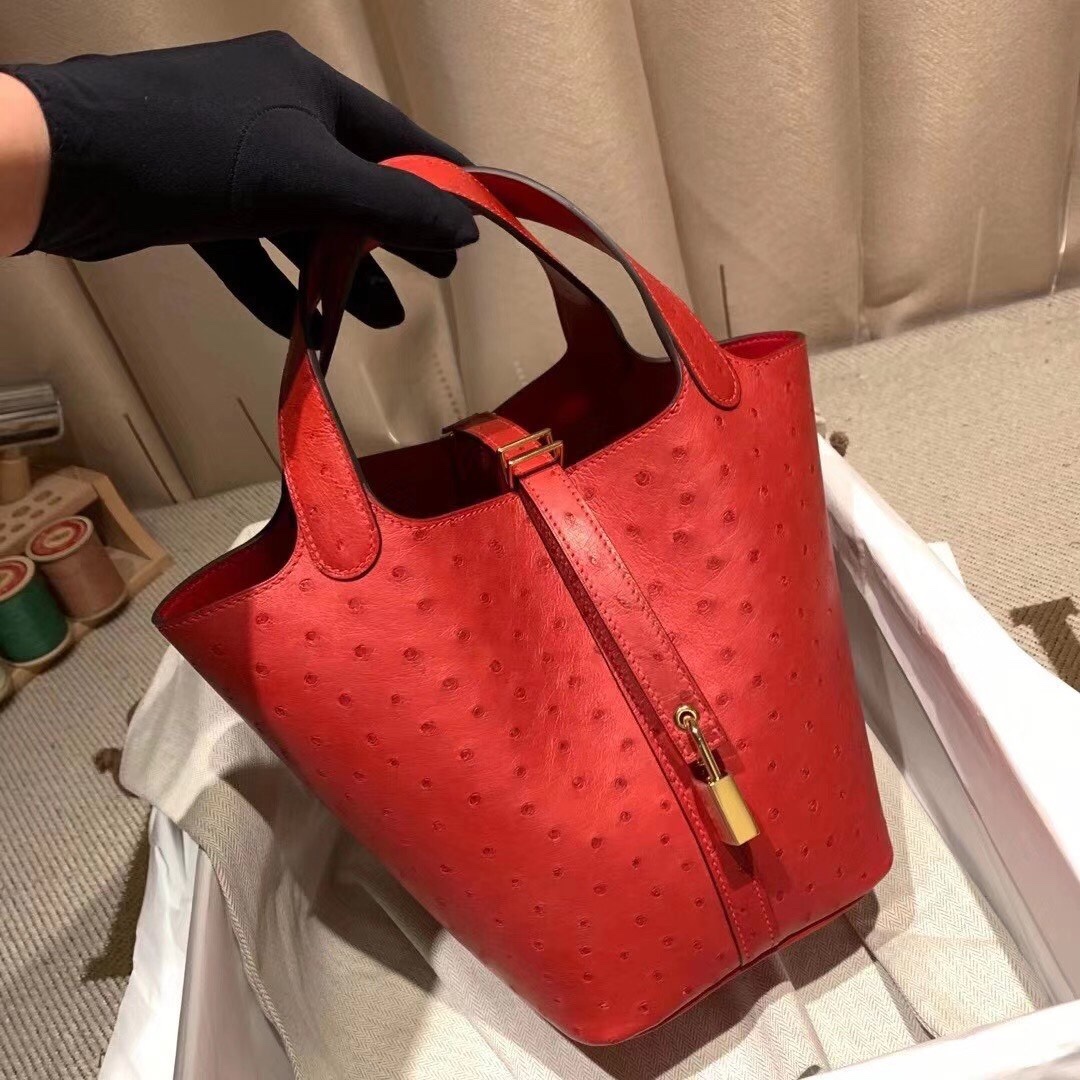 에르메스 피코탄 락18 레드 금장 타조가죽